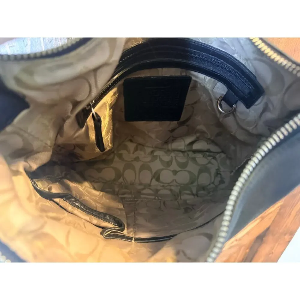Coach authentic legacy